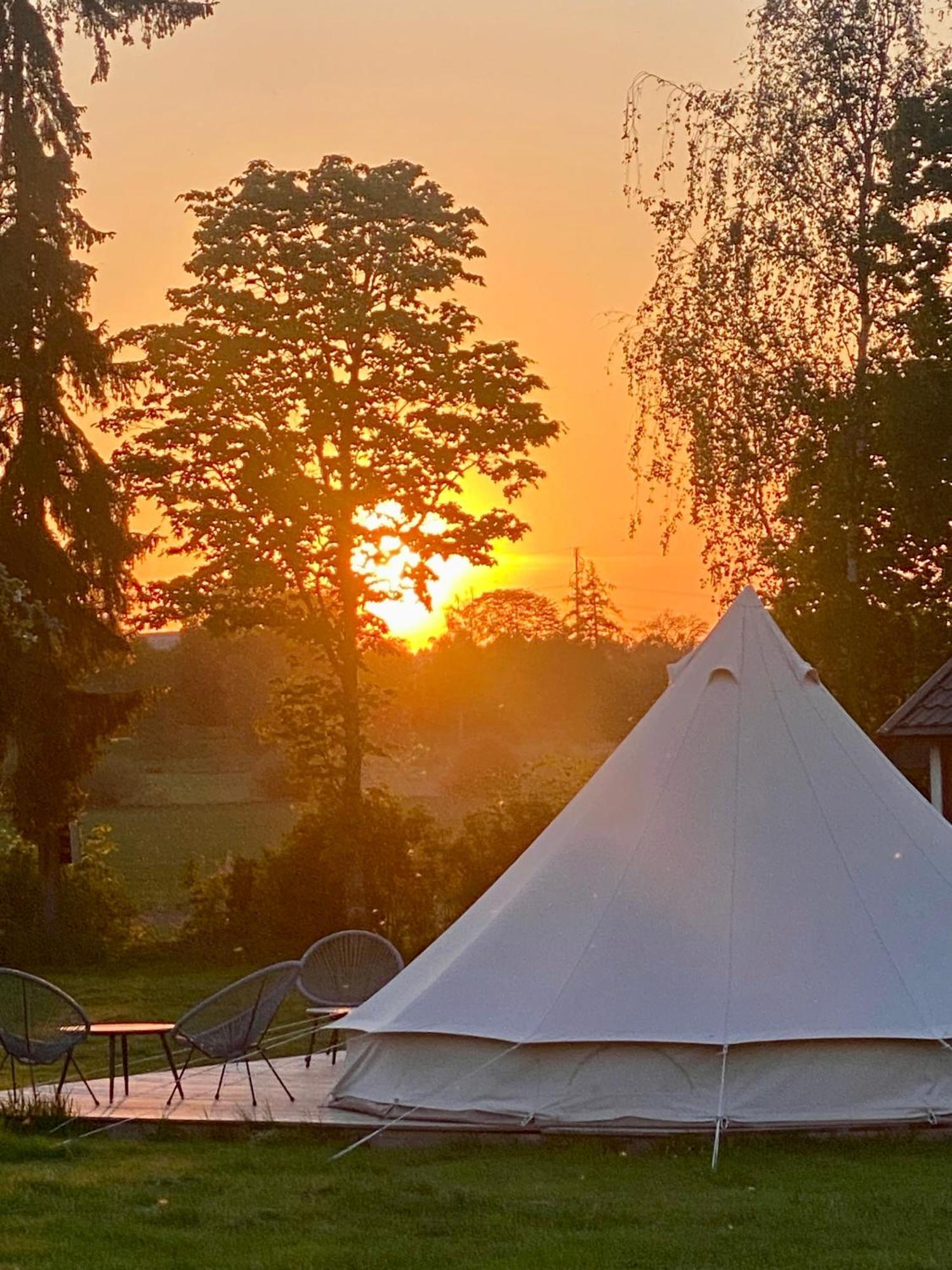 Soerby Glamping 호텔 Klockrike 외부 사진