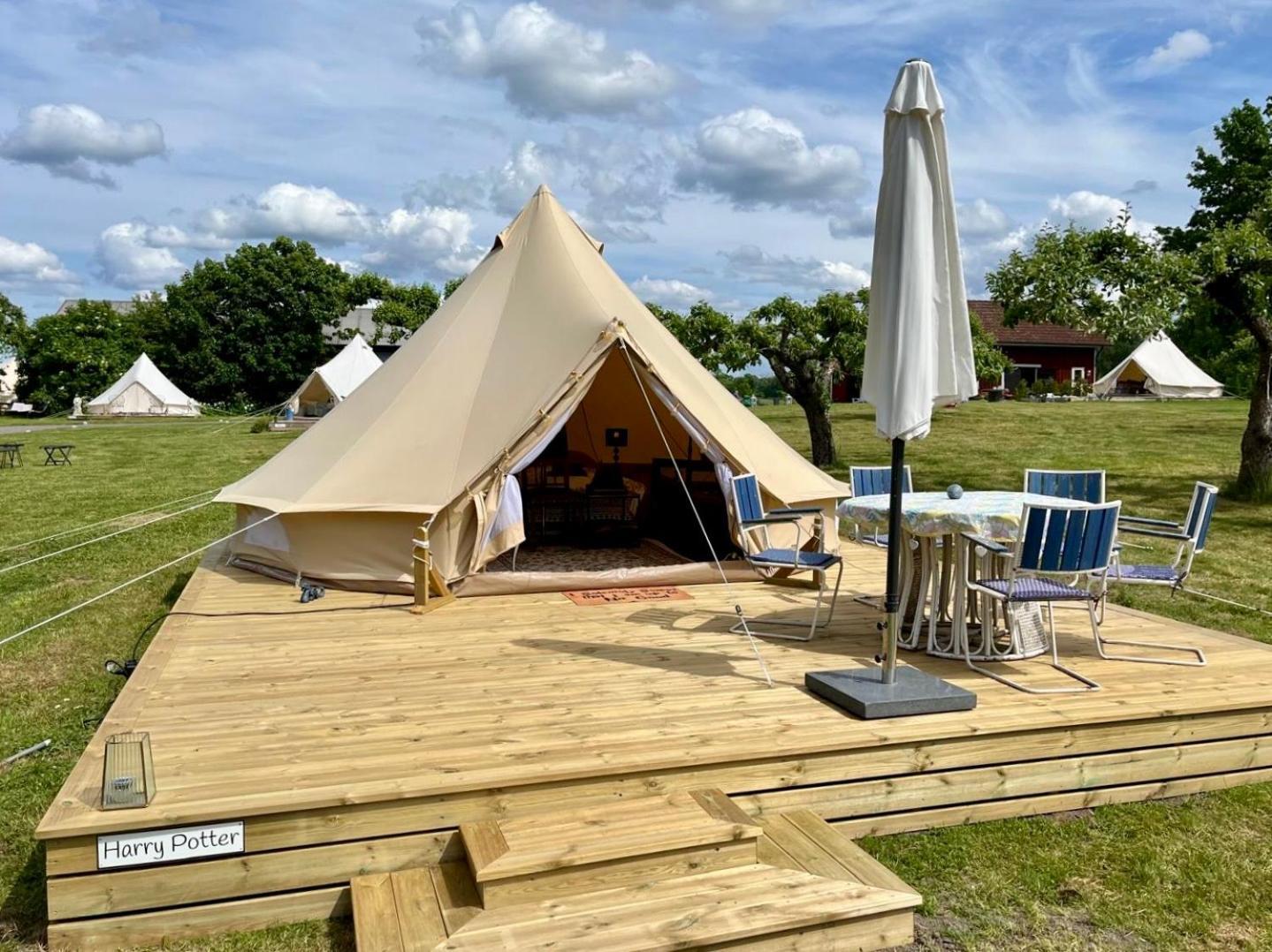 Soerby Glamping 호텔 Klockrike 외부 사진