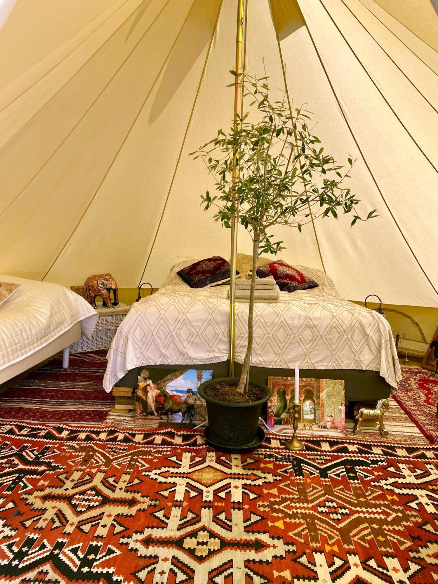 Soerby Glamping 호텔 Klockrike 외부 사진